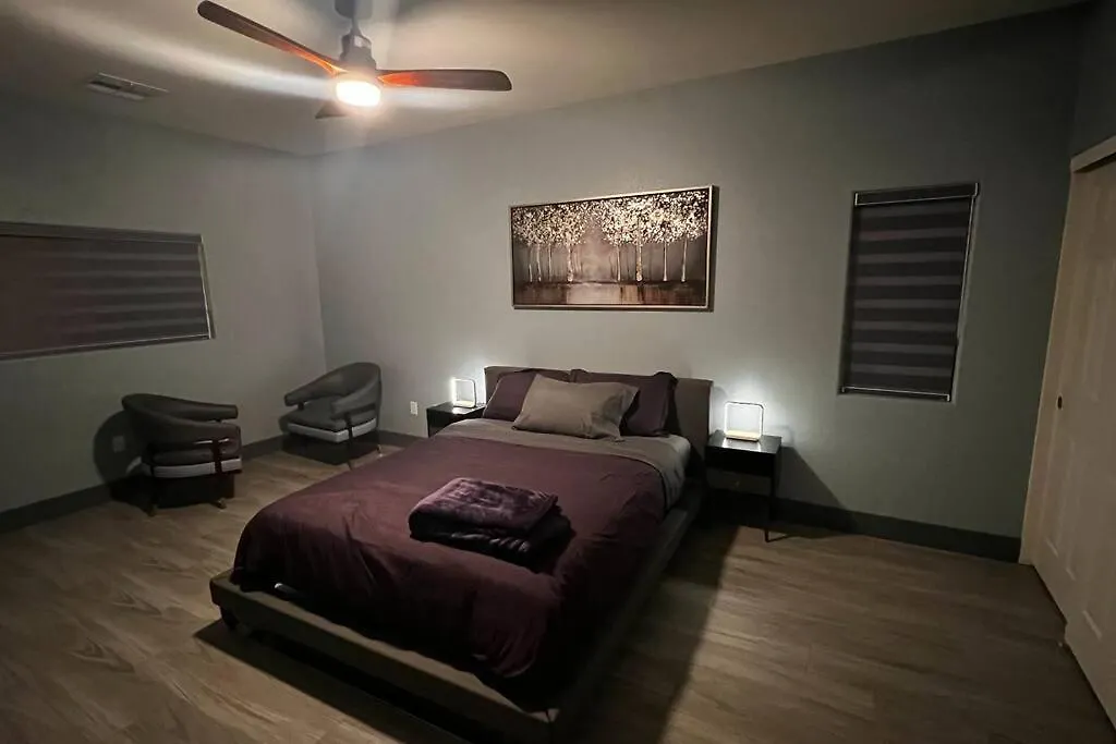 拉斯维加斯Family Friendly Contemporary House With Pool别墅 别墅 拉斯维加斯